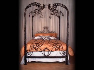 canopy bed